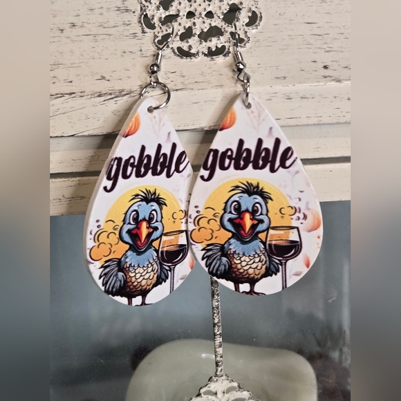 Unbranded Jewelry - Festive Thanksgiving Gobble Turkey Earrings